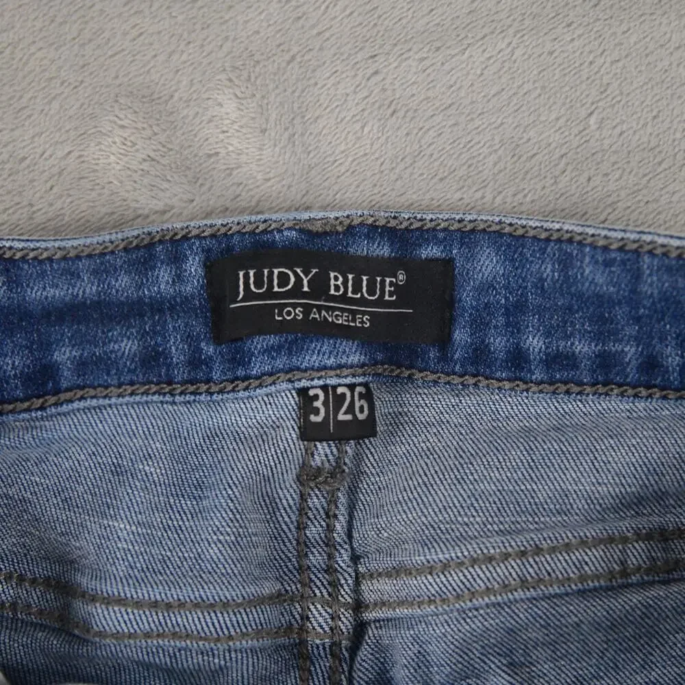 Judy Blue Jeans Womens 3/26 ( 27x28) Boyfriend Distressed Paint spots